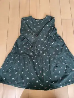 UNIQLO 花柄ワンピース　120