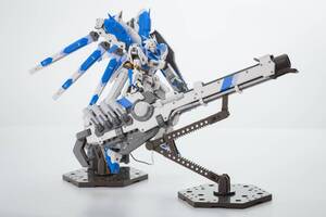 国内発送☆1/144　RG　Hi－νガンダム用 　ハイパーメガバズーカランチャー　プラモデルキット　機動戦士ガンダム　逆種のシャア　ガンプラ