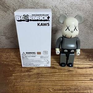 【KAWS カウズ BE@RBRICK ベアブリック 1st 400％ 2002 初代 外箱付き フィギュア MEDICOM TOY メディコムトイ 美品 ブライアン ドネリー】