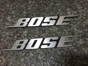 即決・送料込み BOSE エンブレム2個 中古 長さ約21cm 幅約2.5cm 片方ピン折れ