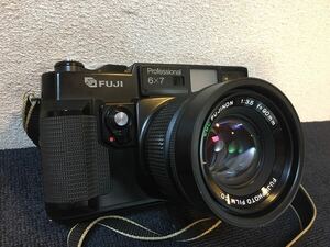 FUJIFILM GW670Ⅱ PRO EBC FUJINON 1:3.5 f=90mm フィルムカメラ　Y908