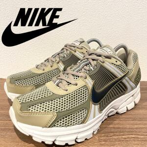 NIKE ZOOM VOMERO 5 NEUTRAL OLIVE ナイキ ズーム ボメロ グリーン レディース FJ1915-200 ローカットスニーカー カジュアル 24cm 美品