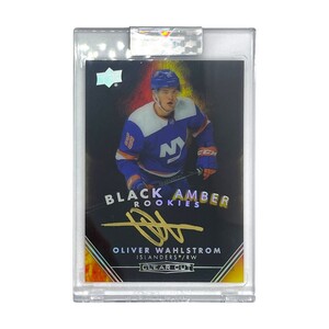 UPPER DECK NHLカード CLEAR CUT BLACK AMBER OLIVER WAHLSTROM ISLANDERS 中古 1