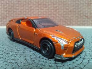 【中古品】 1/62 NISSAN GT-R ②