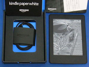 中古美品★Amazon Kindle（キンドル）paperwhite 第7世代★WiFi 4GB 保証書 専用USB付属 初期化済