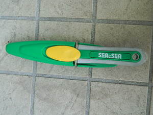 未使用　＊ 　SEA＆SEA　　ダイバーナイフ　　（緑)　①
