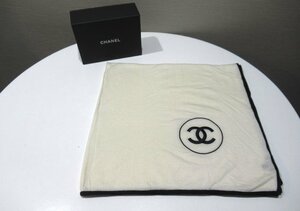 【未使用】シャネル CHANEL 大判ストール オフホワイト×ブラック カシミア シルク ショール ココマーク BOX付 BRB・バッグ・財布