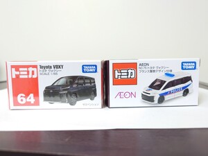 トミカ NO.64 トヨタ ヴォクシー 通常版＆イオントミカNO.75 ヴォクシーフランス警察デザイン仕様セット