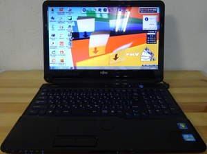 富士通 ノートパソコン LIFEBOOK AH53/G/Core i3-2350M 2.3GHz/4GB/750GB/BD/中古特価良品