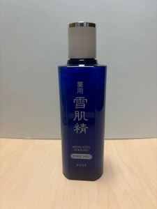 ★雪肌精 薬用 雪肌精 エンリッチ ★200ｍｌ　薬用化粧水　しっとり　乾燥によるくすみをケア