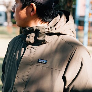 最値!良品!定36300円!希少完売!キャメルブラウン!パタゴニア(patagonia)極暖 イスマス ジャケット フーディ!茶色 大きいサイズ XL