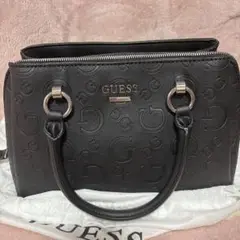 GUESS ブラック ショルダーバッグ