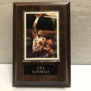 激レア！NBA！NEW YORK KNICKS！PATRICK EWING！パトリック ユーイング！ミニ装飾額！当時物！入手困難品！