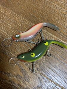 オールド 希少 ヘドン ( HEDDON ) カズン II ( COUSIN II ) CORMORAN ( コーモラン )どじょっこ ( Dojyokko ) 2個セット売り。