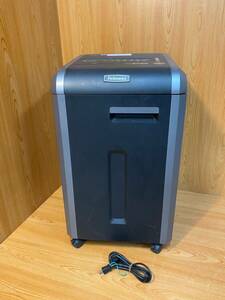 ★a-23　 Fellowes フェローズ シュレッダー 225Ci 100Ｖ クロスカット A4対応 オフィス 事務 書斎 直接引き取りOK 