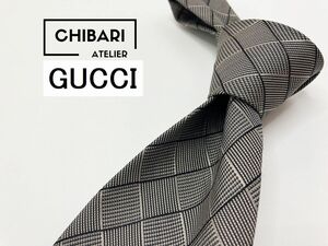 【超美品】GUCCI　グッチ　チェック柄　ネクタイ　3本以上送料無料　グレイ　0905133