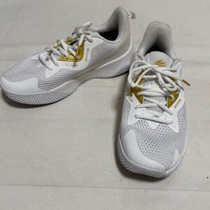 アンダーアーマー　UNDER ARMOUR カリーホバースプラッシュ3 AP/CURRY/バスケットボールシューズ　バッシュ/ホワイト/25.5cm/