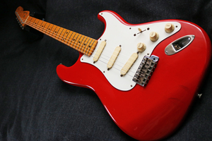 【Fender Japan】ST57-LS（FRD）