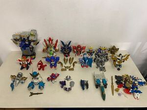 【ジャンク】元祖SDガンダム　まとめ　 プラモデル 当時物　 パーツ取り 部品取り　ドラグーンパレス　キングシャッフル　ジャンク　現状品