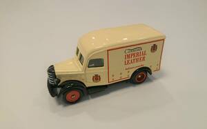 DAYSGONE　LLEDO　D63018 1950Bedford 30CWT Delivery Van CUSSONS IMPERIAL LEATHER