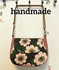 handmade♡フラップ付き3WAYショルダーバッグ　北欧風花柄ピンクグリーン