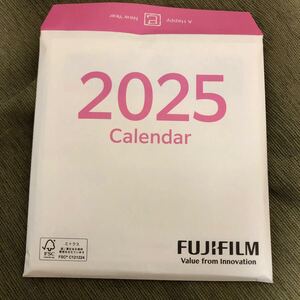 卓上カレンダー　２０２５年　富士フィルム　FUJIFILM　未使用