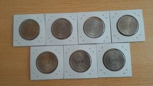 昭和天皇御在位５０年　１００円記念硬貨　昭和５１年 ７枚