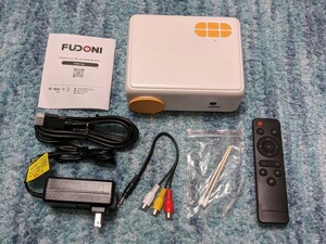 0604u2638　プロジェクター 家庭用 高輝度12000LM 5GWiFi&Bluetooth5.3 4K対応 1080P 短距離投影 台形補正 ホームシアター300大画面 50％