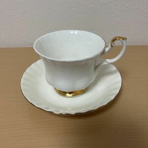 ROYAL ALBERT ロイヤルアルバート カップ ソーサー 1客