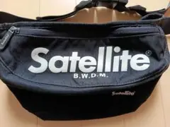 Satellite ボディバッグ