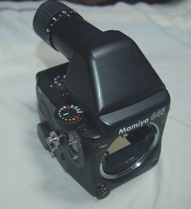 MAMIYA 645 PRO AE ファインダー付　巻き上げクランク欠品　他付属なし