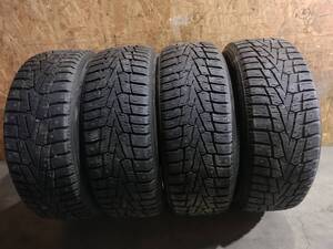 NEXEN　スパイク　WINGUARD　winSpike　２１５/５５R１７　２０１２年製造　バリ溝　状態良