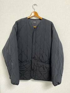 【美品】BEAMS(ビームス)メンズ キルティングダウンジャケット Lサイズ ¥29,700（税込）ブラック