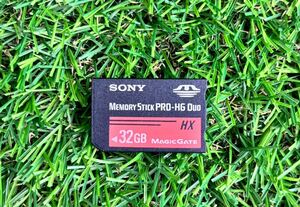 【KO】SONY ソニー　メモリースティック　PRO-HG Duo 32GB MS-HX32B 大容量メモリースティックプロデュオ メモリーカード 