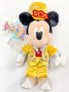 新品　タグ付 ディズニーランド　TDL 30周年　Happiness goes on ハピネス　フィナーレ　金コス　ぬいぐるみバッジ　30ロゴ 入り　ミッキー