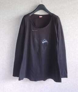 ★AVIREX　アヴィレックス　スタッズ　長袖Ｔシャツ　M　レディース★