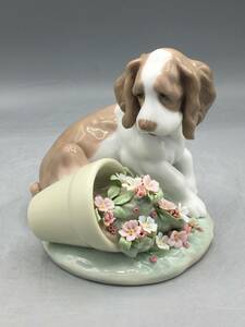 リヤドロ LLADRO 陶器人形 僕じゃないよ！7672 犬 花 フィギュリン スペイン製 陶器 置物 リアドロ