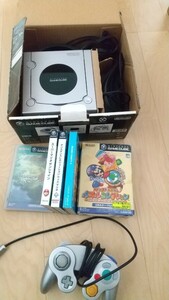 【箱付き】ゲームキューブ本体　GAMECUBE　ソフト5本付【すぐに遊べる】【動作確認済】