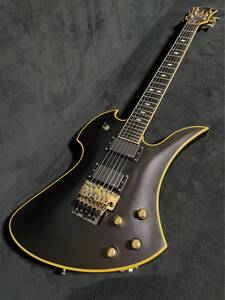 B.C.Rich Mockingbird PRO X 定価209,000円(税込)　EMG Floyd Rose搭載