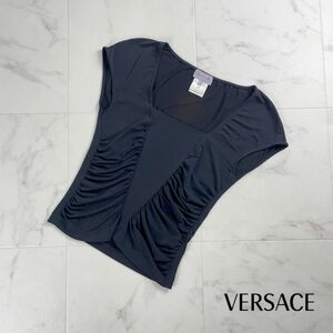 美品 VERSACE CLASSIC ヴェルサーチクラシック ストレッチ素材 ギャザーセミスリーブカットソー トップス レディース 黒 サイズ42*RC318