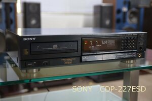 SONY ソニー　CDP-227ESD　　ESシリーズCDプレーヤー　　　（340）