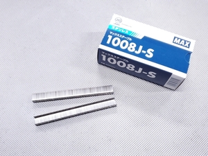 ●MAX ステンレス ステープル 1008J-S 200本 ＞ 肩幅10mm 足長8mm 国産 バイク オートバイ 原付 水上 エア エアー タッカー シート 針 芯