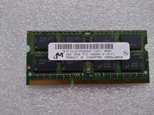 マイクロン Micron DDR3 PC3-10600S-9-10-F1 2GB ラップトップ用 メモリー 稼働品！！