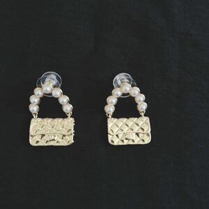 1円〜美品/CHANEL /シャネル /ピアス /ゴールド/パール /ヴィンテージ /ココマーク /アクセサリー /雑誌搭載