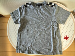 美品　バーバリー　半袖Ｔシャツ　110サイズ　グレー