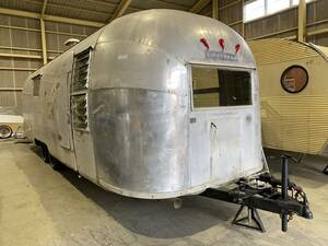 売り切り出品　エアストリーム　１９６４年　　VINTAGE TRAILER　airstream　スケルトン　通関証明書有　ホワイトリボンタイヤ　