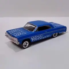 1/64　車高上下可能　レベル　ローライダー　ミニカー　インパラ