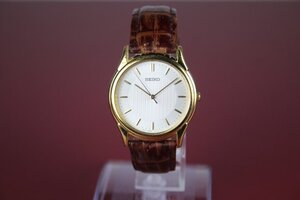 SEIKO　セイコー　メンズ　腕時計　V701-1920（電池切れ）