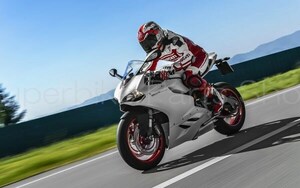 ECU書き換えソフトウエア DUCATI 899 2013～2017 年式 by BT MOTO