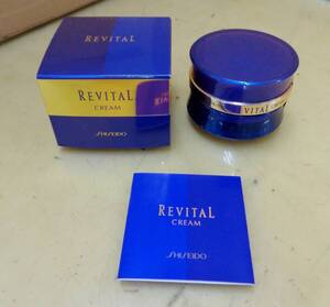 V2★REVITAL リバイタル クリーム　保湿クリーム　40g★未開封